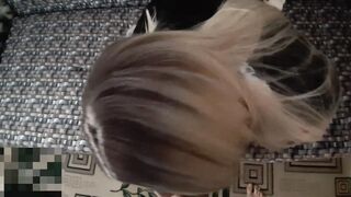 Горничная соблазнила хозяина