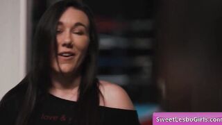 Hardcore lesbian Women Cadence Lux, Kenna James enjoy wrestling and