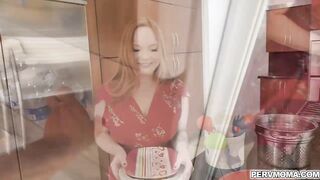 Summer Hart willingly slobbers on her stepson's cock before he