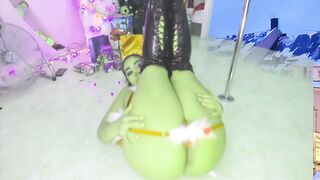 grinch open the gifts and dance in the pole