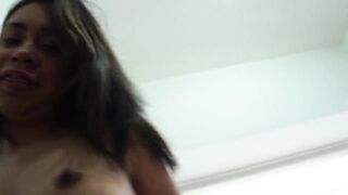 Cogiendo con mi amiga de la universidad en cuarentena|