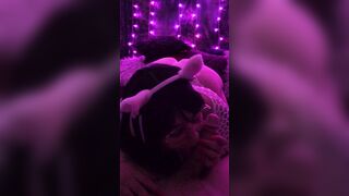 SPAMQUEEN AS KITTYGIRL DEEPTHROATS AND LICKS HUGE DICK