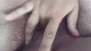 Irresistible close up finger fucked my snatch till I squirt and cum