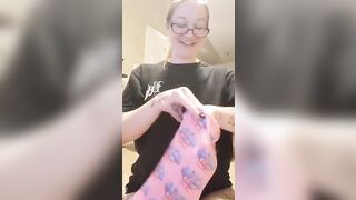 Harley unboxes @closetplay sex toys