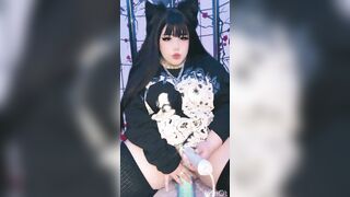 CAT BIMBOS FUCKS LONG