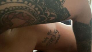 Her vagina gets so creamy with the We vibe