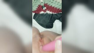 Solo mom squirting quickly pulsing cunt