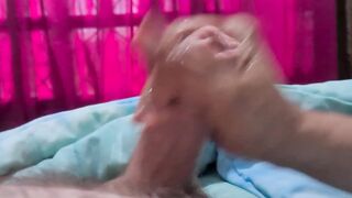 Mastrubate my boss, he want me to do it untill his orgasm . I am just a mais but he