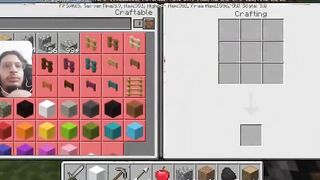 Minecraft gameplay // hunting food //