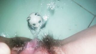 Lucky Panda gets big Golden shower from my unshaved chinese Snatch