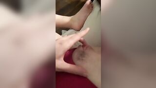 Reyna Powers Up Close Clitoris Play!