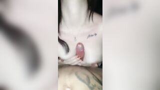 Pregnant mistress offer me a Hottie tit wank