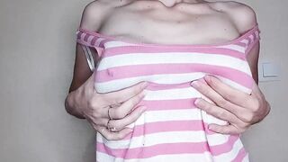 Mom Plays With Milky Breasts On Webcam