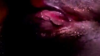 caught me masturebate my wte pusy, I beged him to fucked me