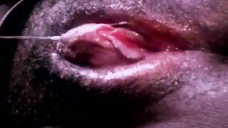 caught me masturebate my wte pusy, I beged him to fucked me