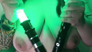 Danse De Gros Seins #4
