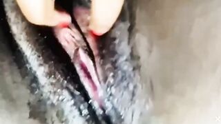 Beauty African grind swollen clitoris to leaking multiple orgasms xx