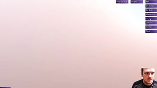Strip and play with Valerie - She make me cum stunning fast