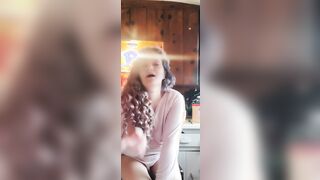 A morning a tease with sexsual sunshine