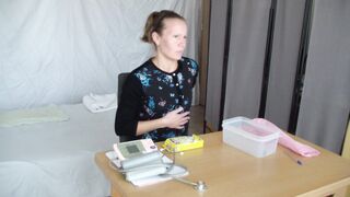 new sex exam of babe woman at the crazy doctor - part one