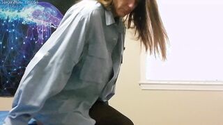 Olivia's First film - Putting on her new tights