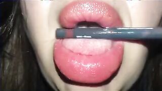 The lips you wish your gf had…