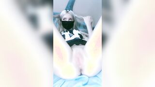 Young freaky angel masturbates pure cunt