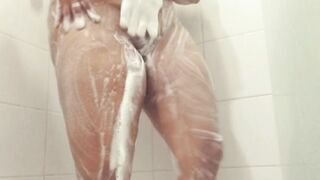 Come to the shower