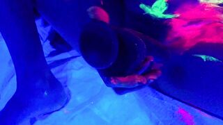 Rave chick Bimbo Masturbates During Afterparty