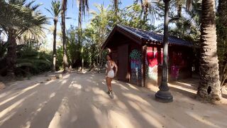 Gorgeous cunt with mouth shows her body and blows a penis inside a city park