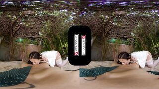 VRCosplayX Turned On Arwen Takes Your Dick For Her Immortality In LOTR XXX