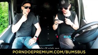 BUMS BUS - Outside van plowed with super sexy alternative German