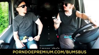 BUMS BUS - Outside van plowed with super sexy alternative German