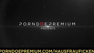 HAUSFRAU FICKEN - Chubby German grandma fucks her husband during