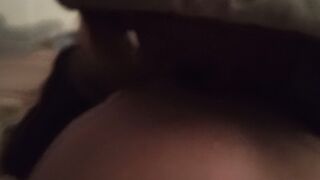 My lover loves my navel (She is of her)
