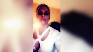 Mom home alone having some fun until it turns inside snatch play-Ava Tyler