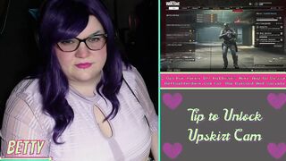 Chubby Gamer women Plays with Herself while Having Fun Call of Duty