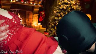 XXXMAS - For Christmas my hubby lick my snatch, fucked me rough and cum on my clothes, What else ?