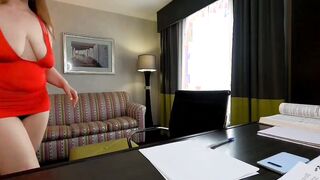 Curvy cougar Violette Blakk Fucks Employee