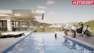 WHITEBOXXX - (Julia De Lucia, Stacy Cruz, Christian Clay) -