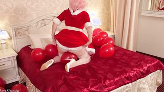 Santa sluts tease you by round buttocks, nude pierced snatch