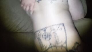 Hubby films wifey cuckold
