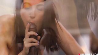 LaSirena69 Gets Huge Penis Service