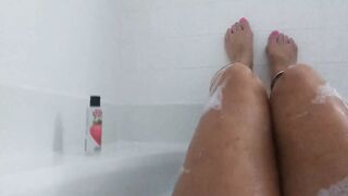I masturbate to my toes I love men grabbing my ankles and holding my toes high and wide