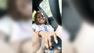 A CREAMY SQUIRTING MESS OUTDOOR.