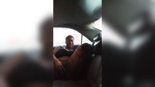 Outdoors snatch fucking for Daddy