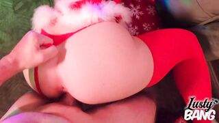 Santa is Cumming to town & Mrs. Claus gets Sleighed by jolly mature Saint Penis