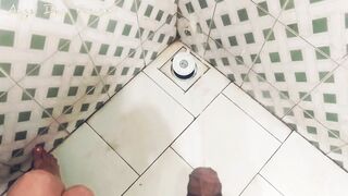 Look How I'm Having Fun With My Peeing Bf Penis
