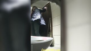 Girls and bimbos performance their bald pussies inside the WC