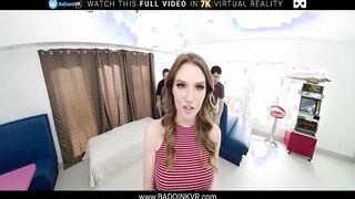 Dark Hair Beauty Ashley Lane Delivers Pizza And Squirting Snatch VR